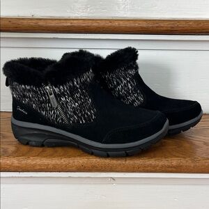 Skechers Black and Gray Winter Boots